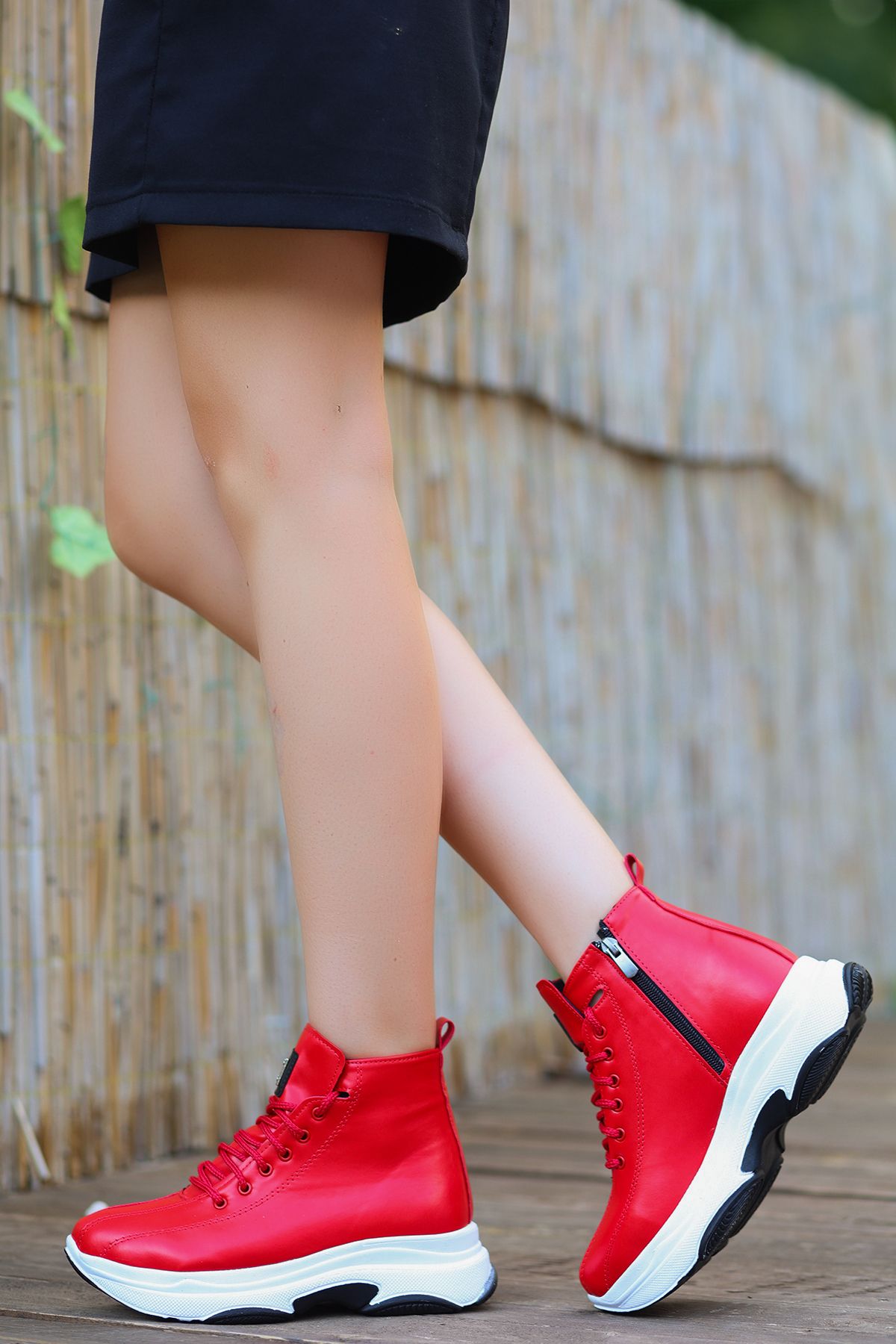 Madam Tarz Ankle Boots Red Flat Trendyol