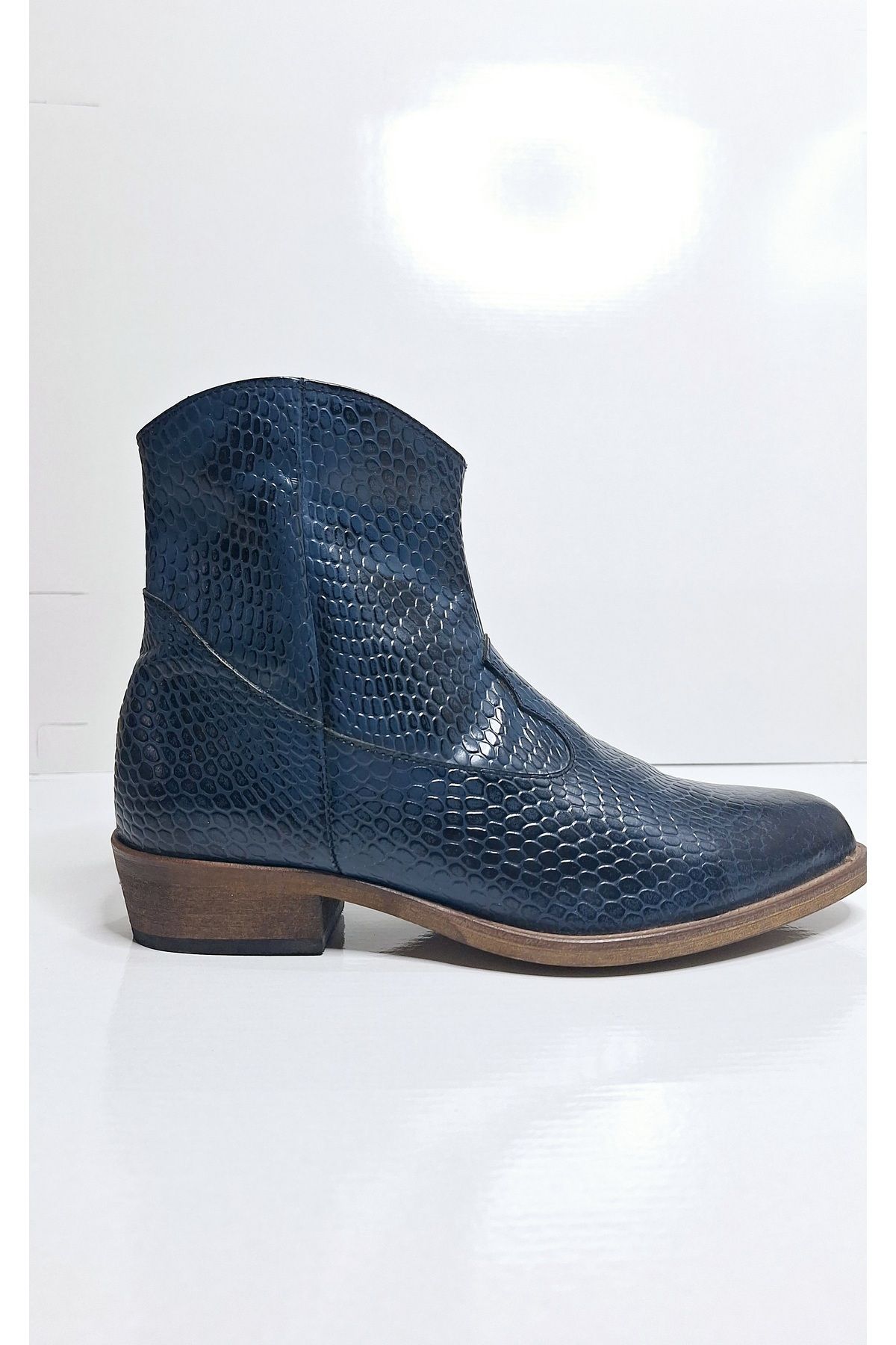 Blue deals snakeskin boots