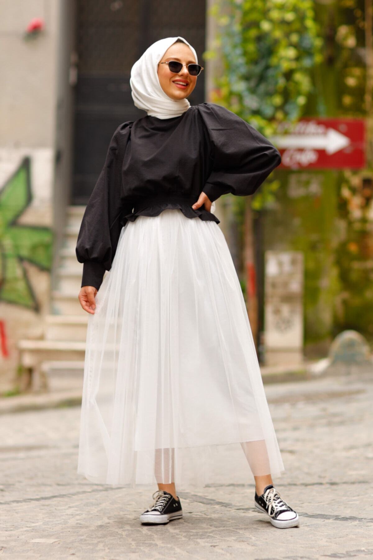 benguen Kadın Ekru Tül Detaylı Etek