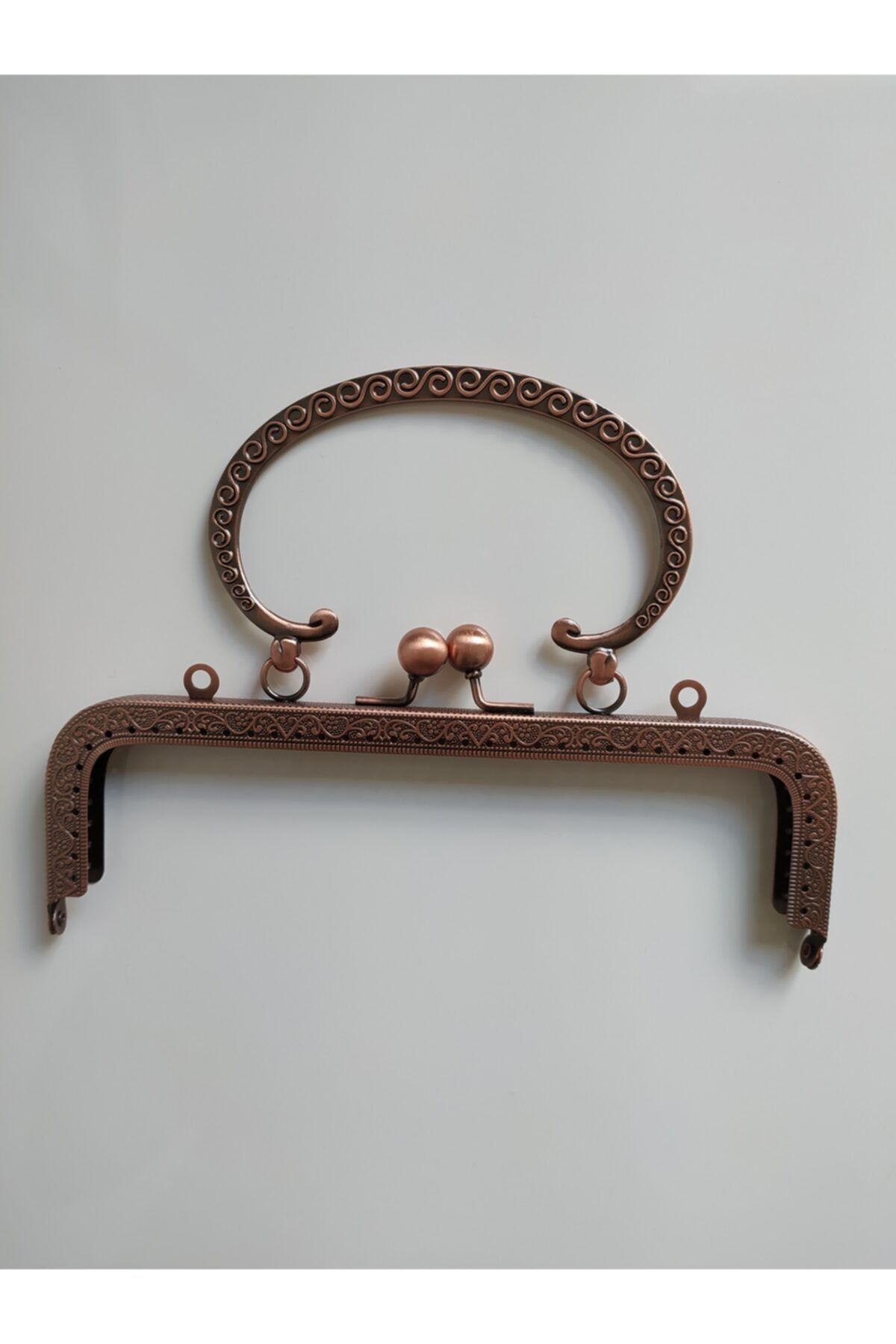 Giftbreak Dikdörtgen Çanta Bursu Inci Desenli Kulplu Bronz 20 Cm