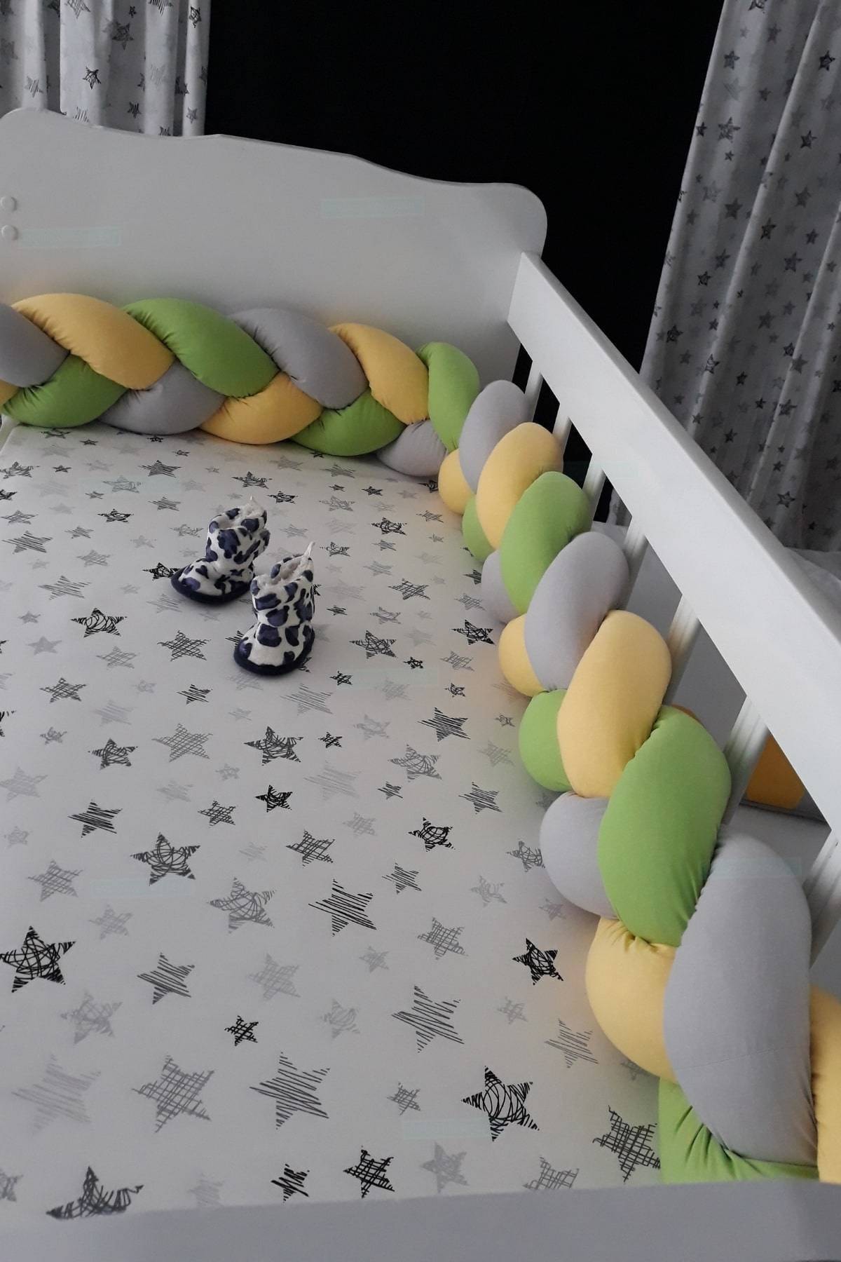 HUZURLUBEBEKLER Örgü Korumalık 580 cm