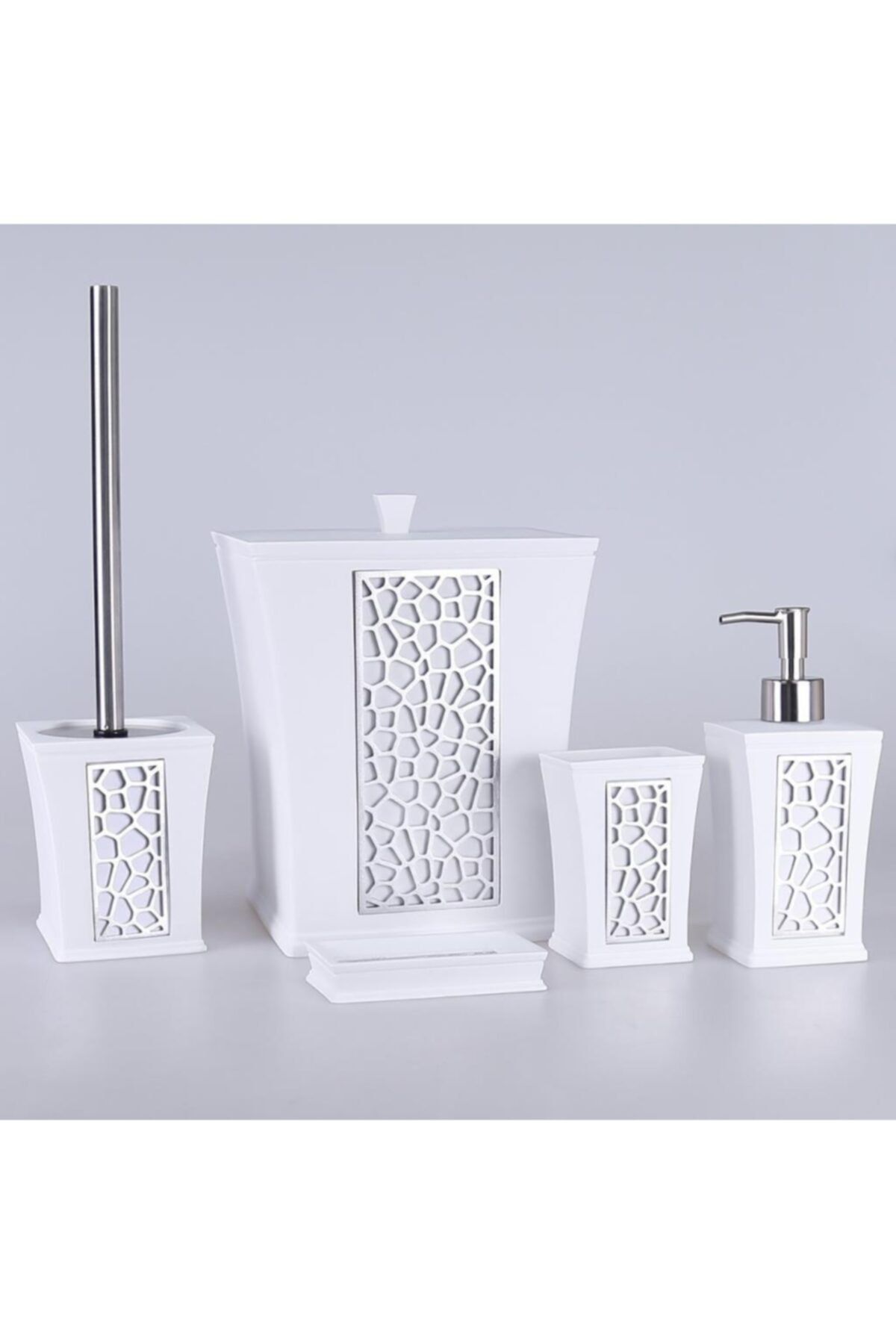 By Selim Beyaz Gümüş Banyo Seti  Siena