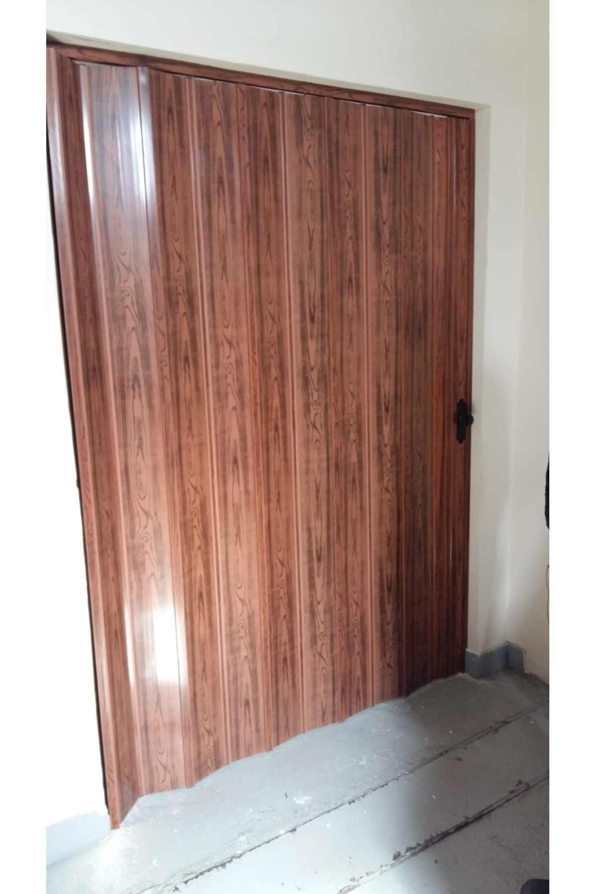 FARAN DEKORASYON Ceviz Camsız Akordiyon Kapı 68*220