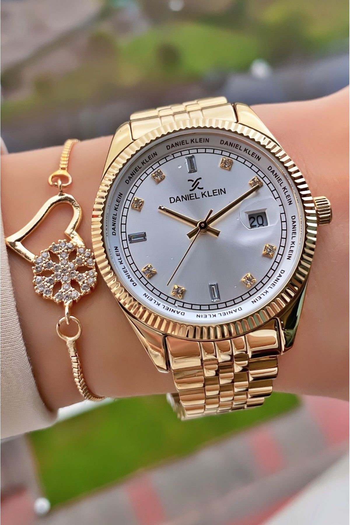 Daniel klein outlet gold watches