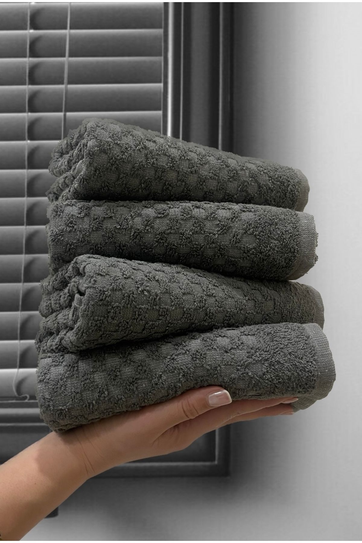 Dark hotsell hand towels
