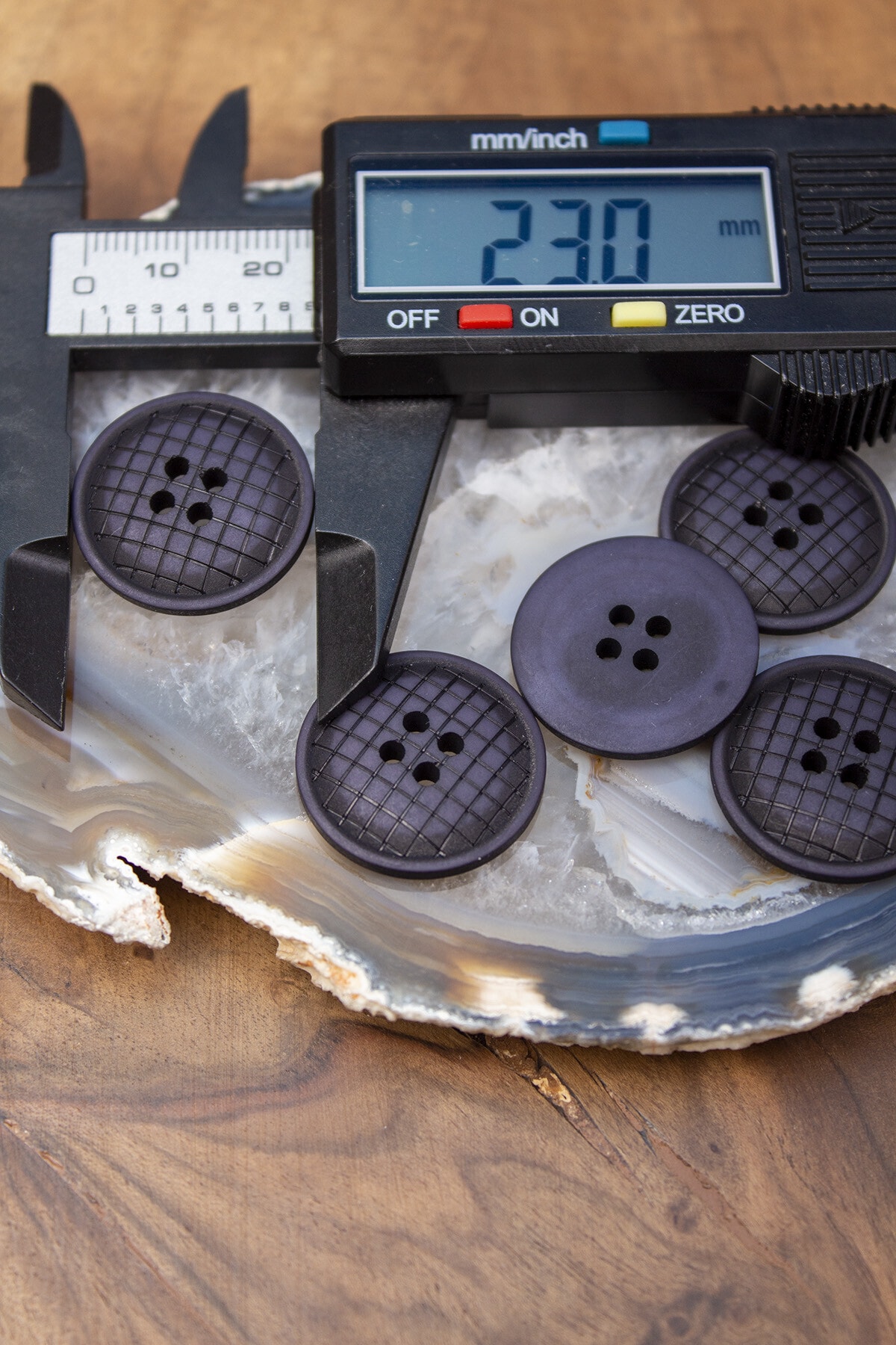 BUTTONHOUSE 25 Adet Ahşap Görünümlü Gömlek Ve Ceket Düğme 23mm