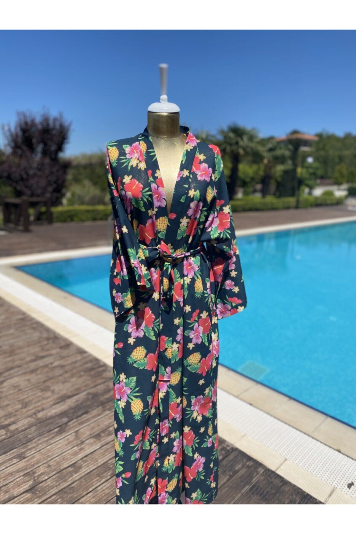 vitabellabeachwear Kadın Lacivert Çiçek Desenli Kimono