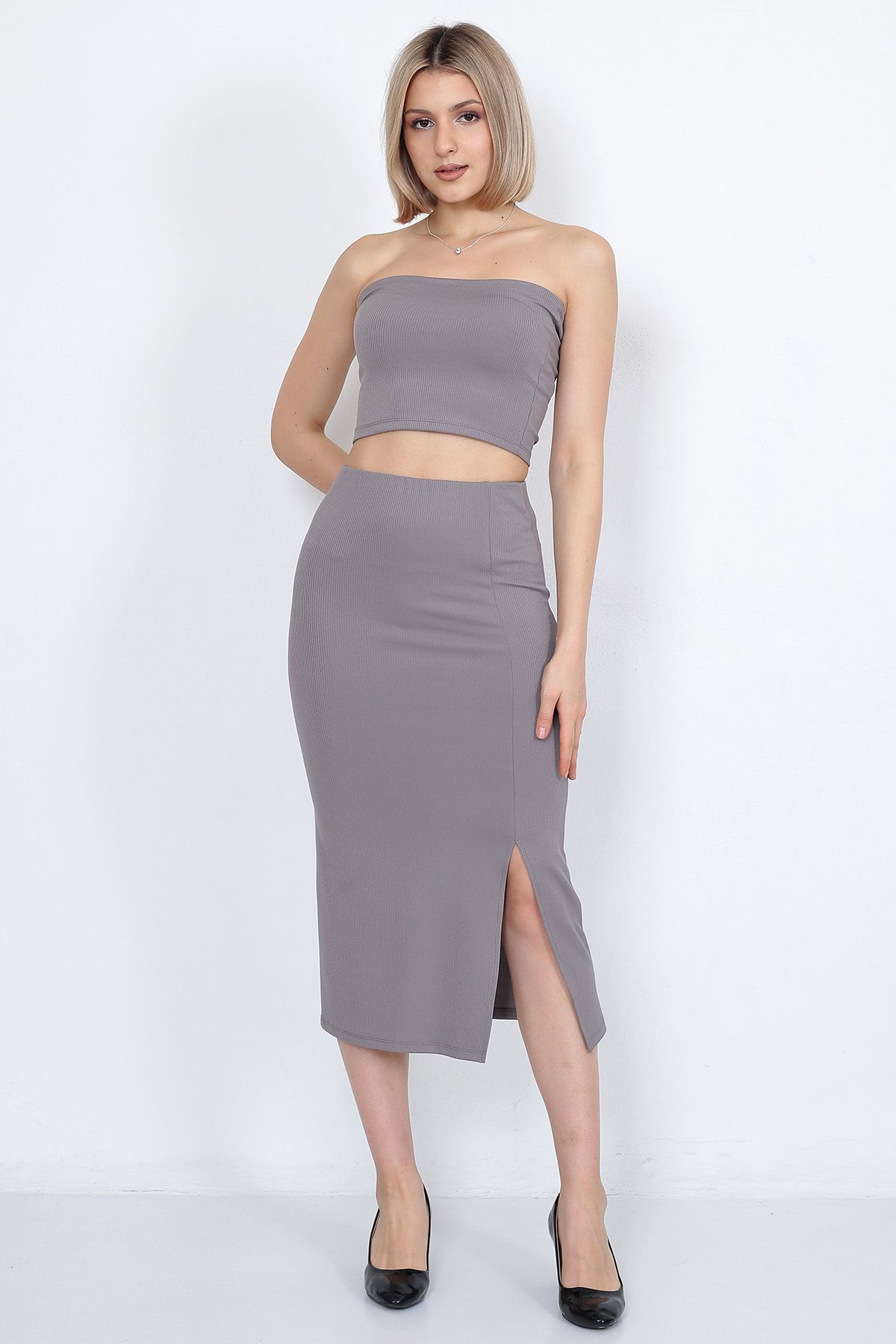 Midi hotsell skirt tight