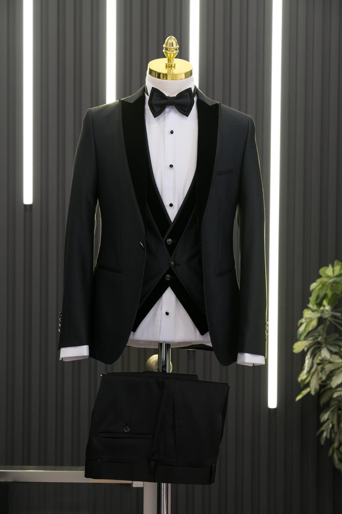 Velvet tuxedo vest store