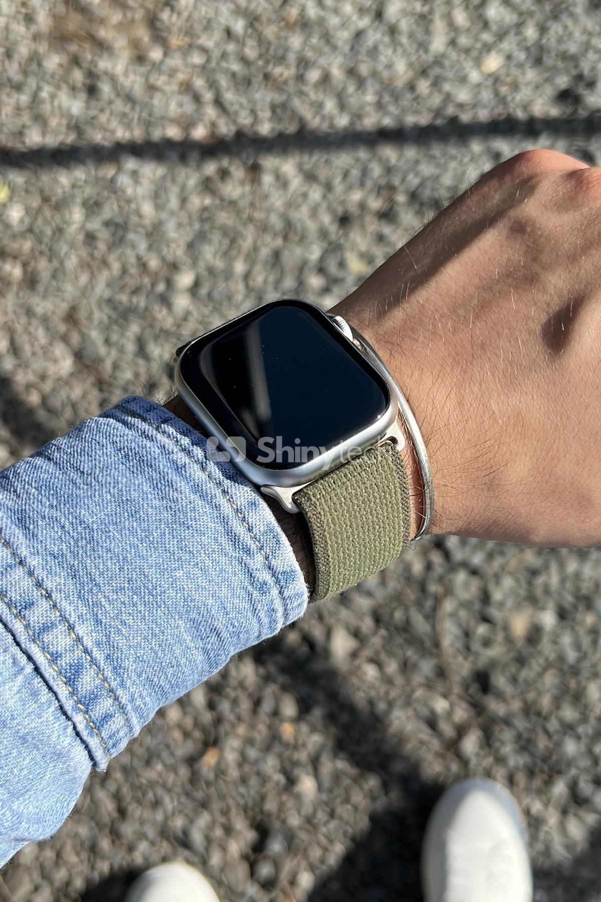 Apple watch discount sport loop olive
