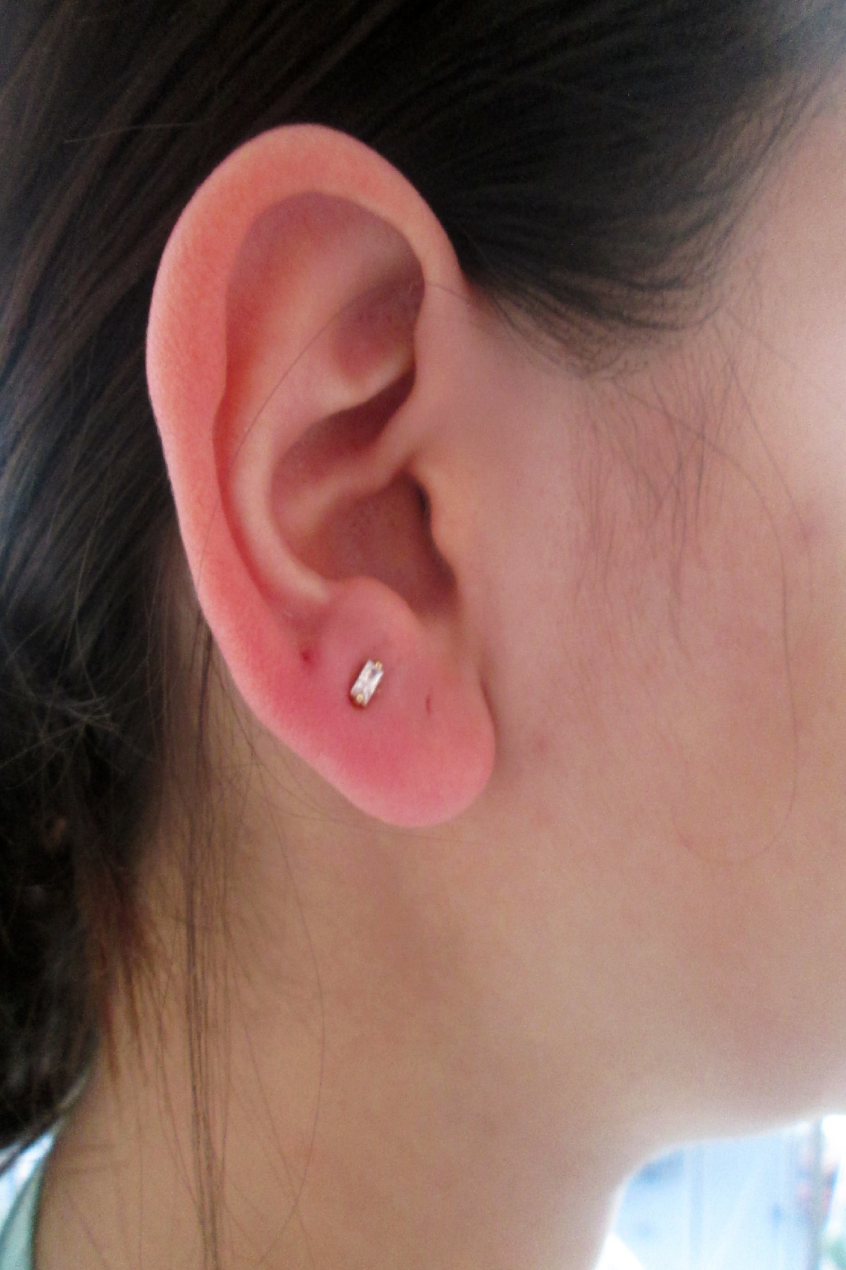 ŞAMLI ERDOĞAN KUYUMCULUK Kadın 14 Ayar Altın Mini Baget Tragus Piercing Küpe