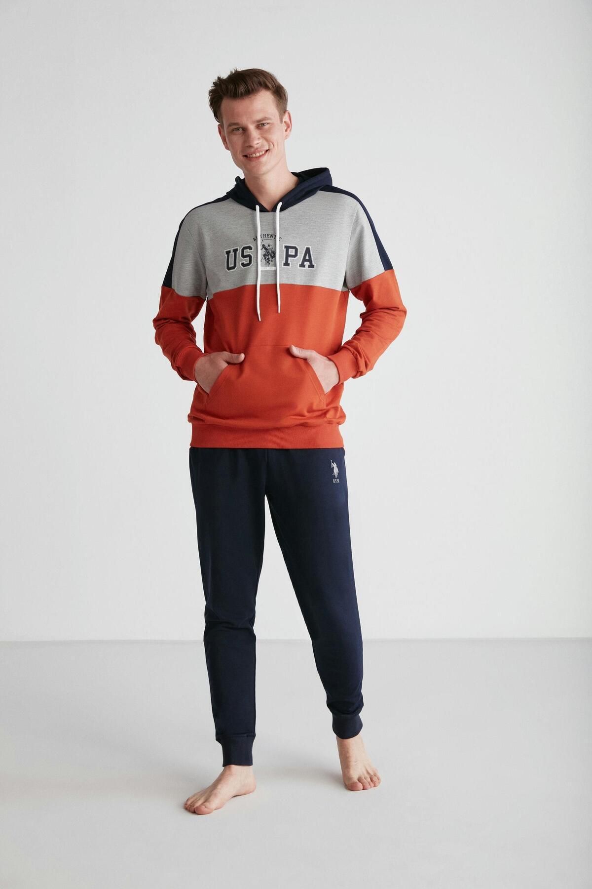 Polo sweatshirt and sweatpants set on sale