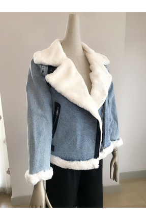 Ekru İçi Kürklü Denim Mont Image 0