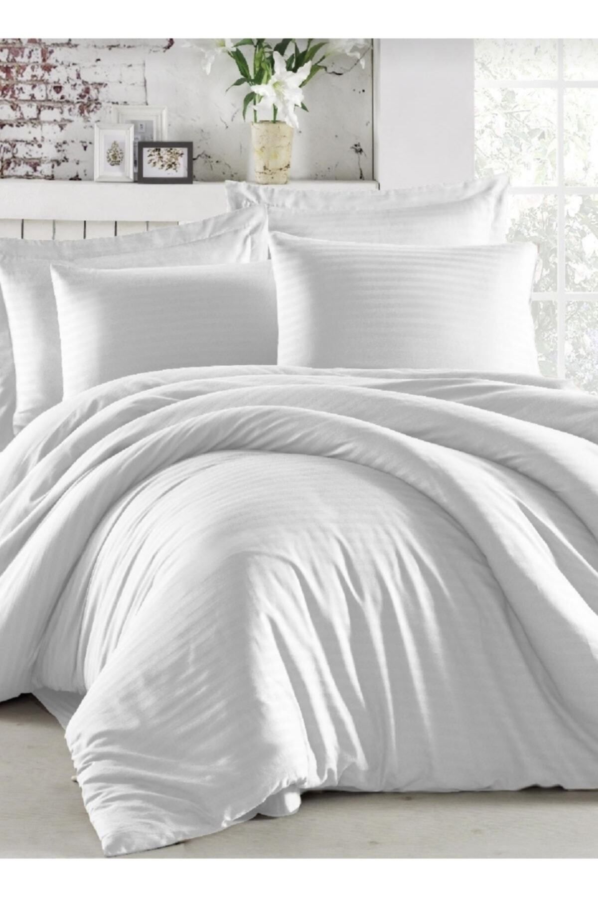 Pillow and duvet set double hotsell