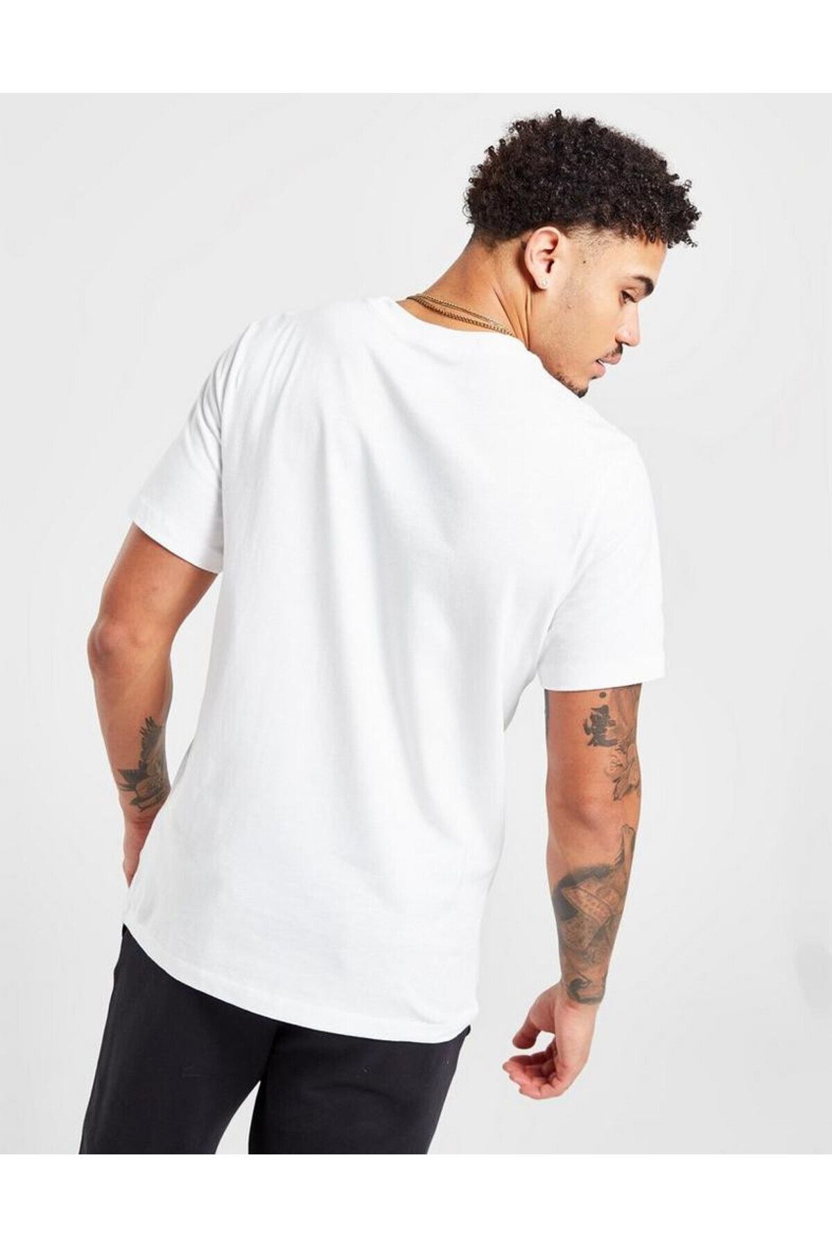 Black & best sale white nike shirt