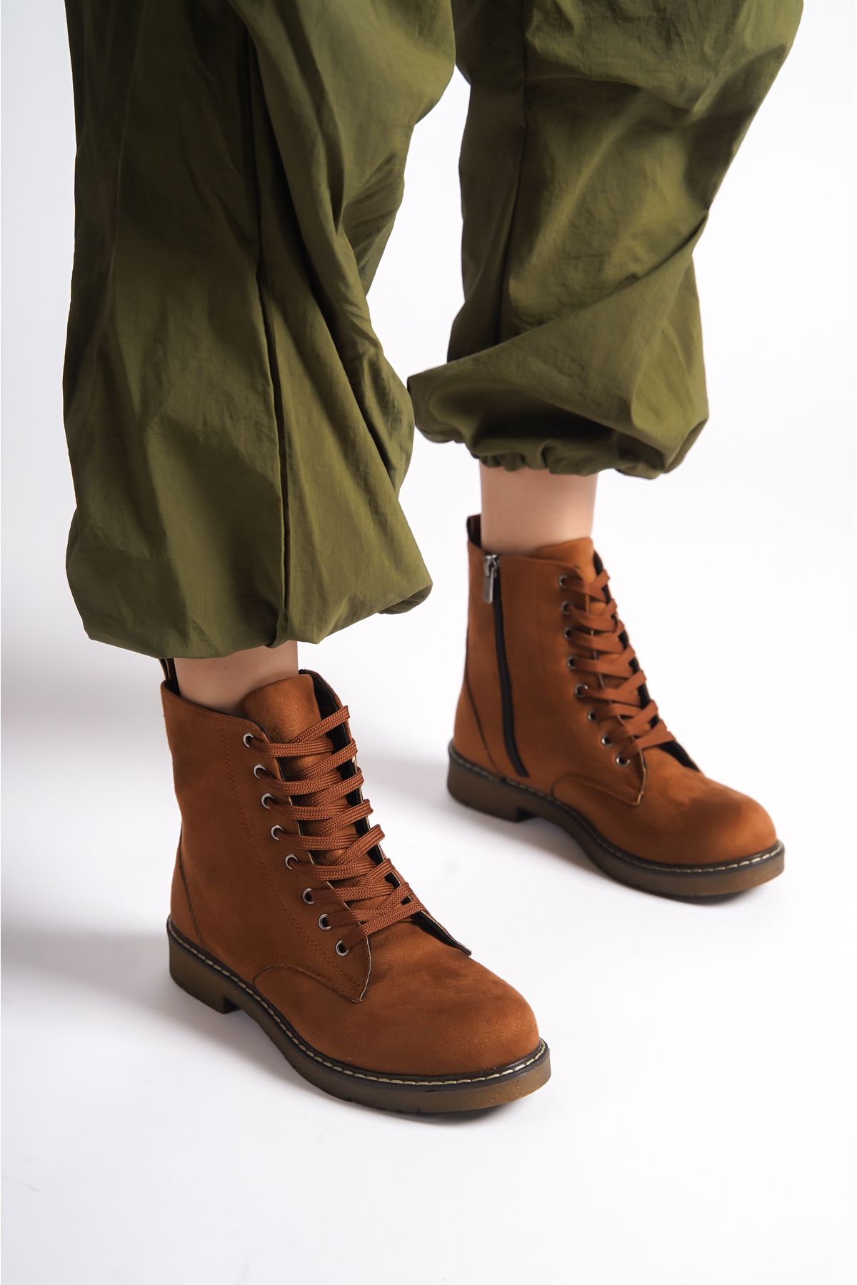 Lace up outfitter boots hotsell