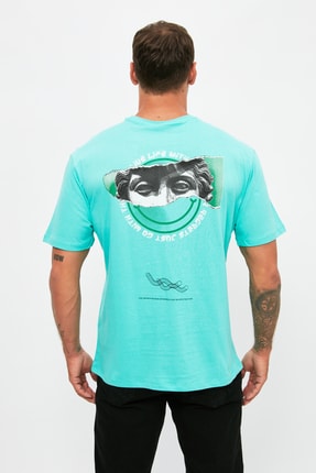 TRENDYOL MAN Mint Erkek Geniş Kesim Kısa Kollu Baskılı T-Shirt TMNSS21TS3668