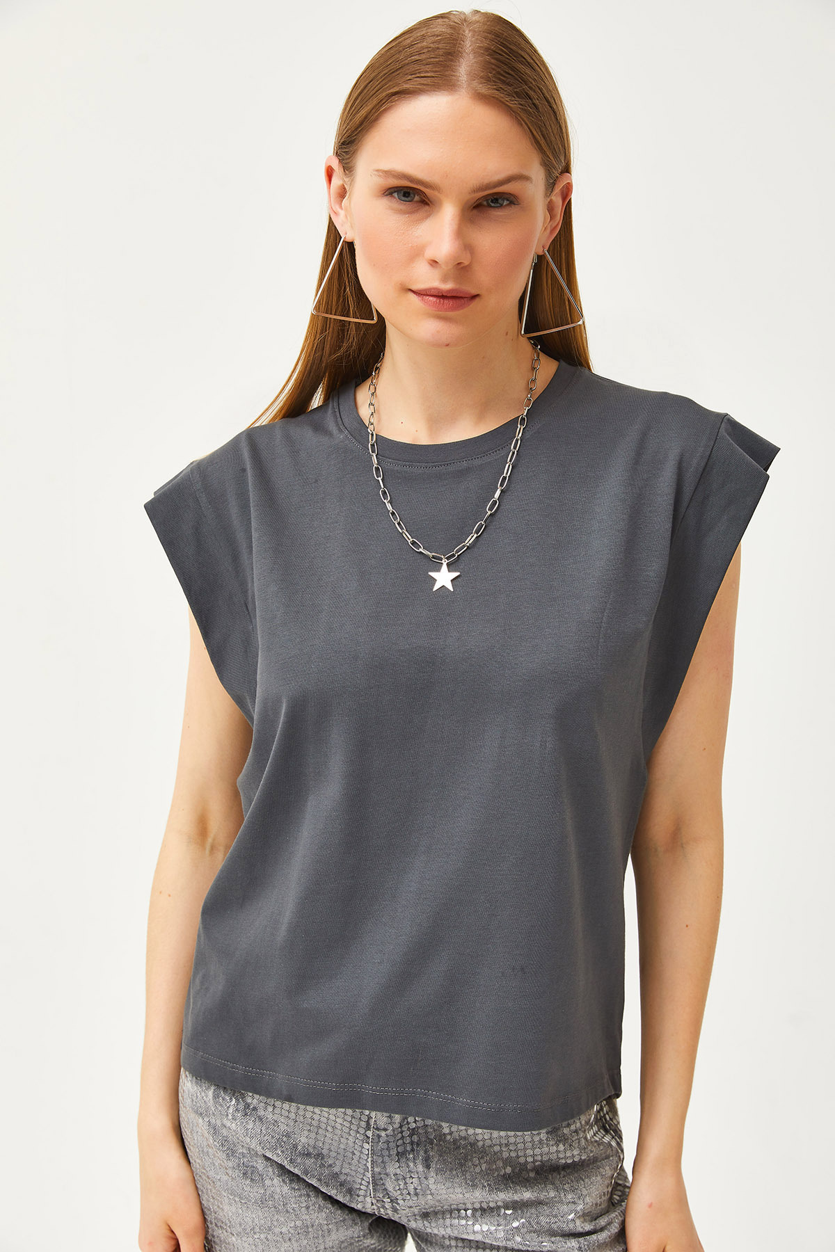 تی شرت خفاشی تکه ای زیر بغل دودی زنانه TSH-19000330