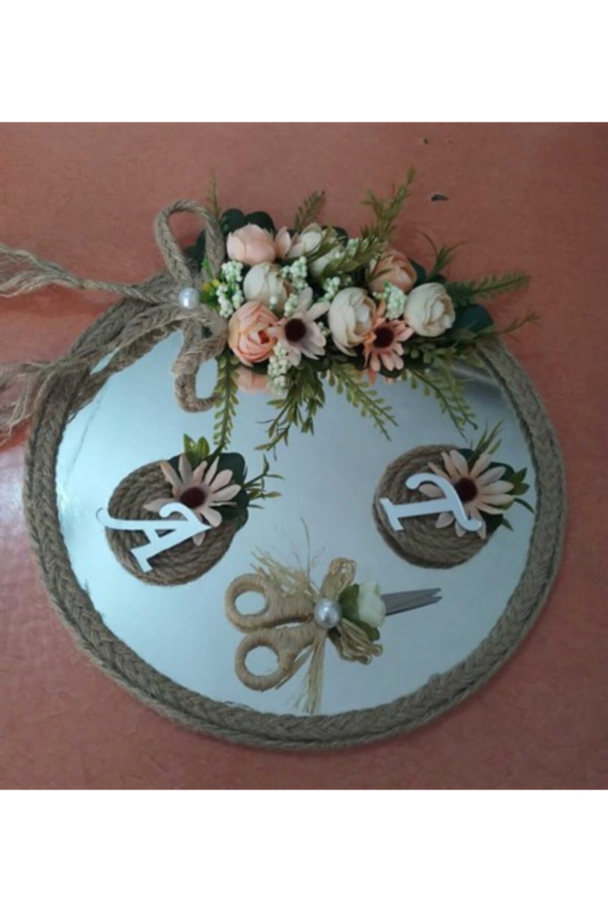 DEKORBİZDEN Somon Krem Güllü Söz Nişan Tepsisi
