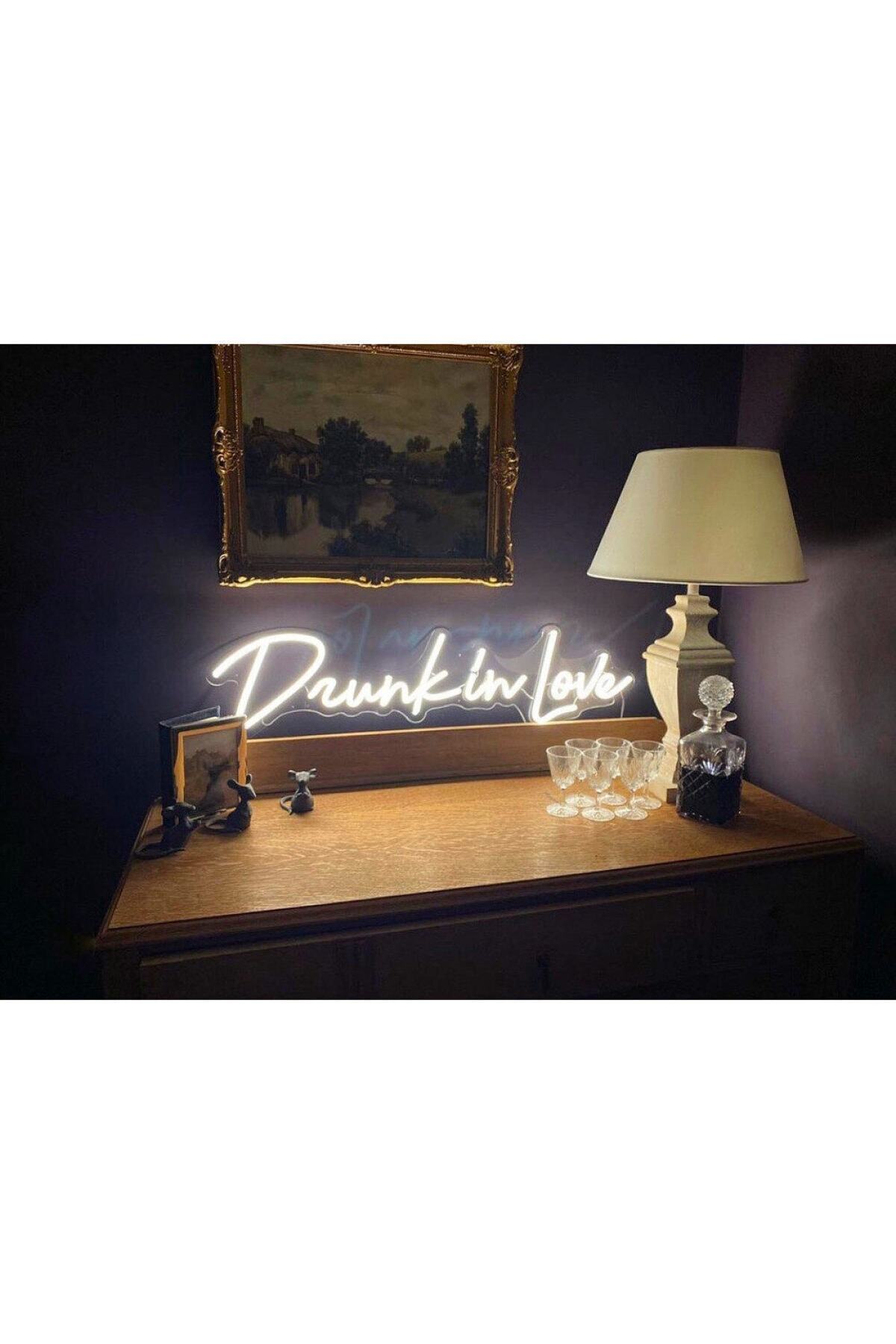 NeuNeon Drunk In Love Neon Led Aydınlatma Gece Lambası Işıklı Duvar Dekor