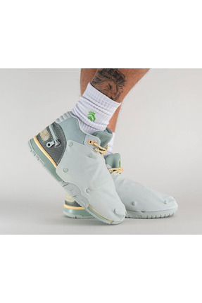 Travis Scott x Air Trainer 1 SP Grey Haze Image 6