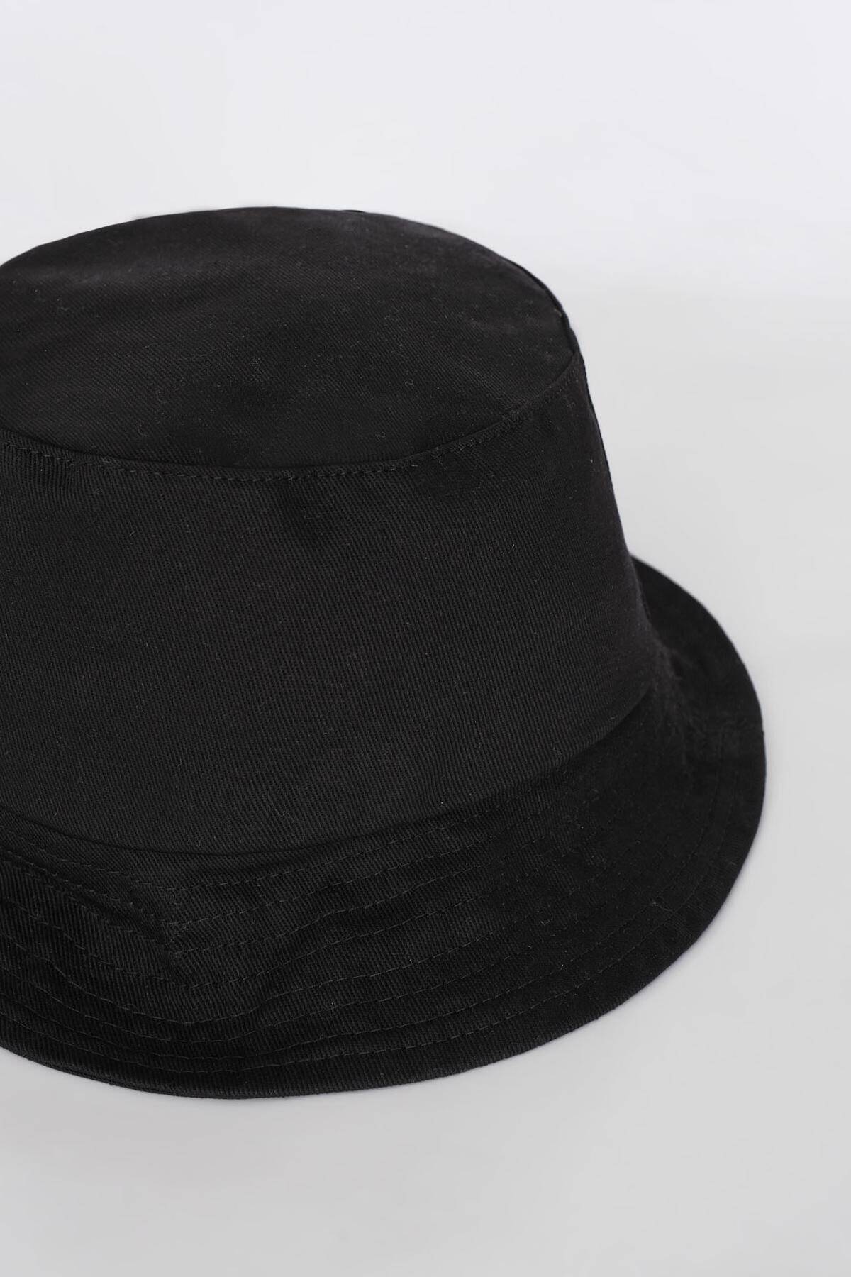 Kadın Siyah Şapka