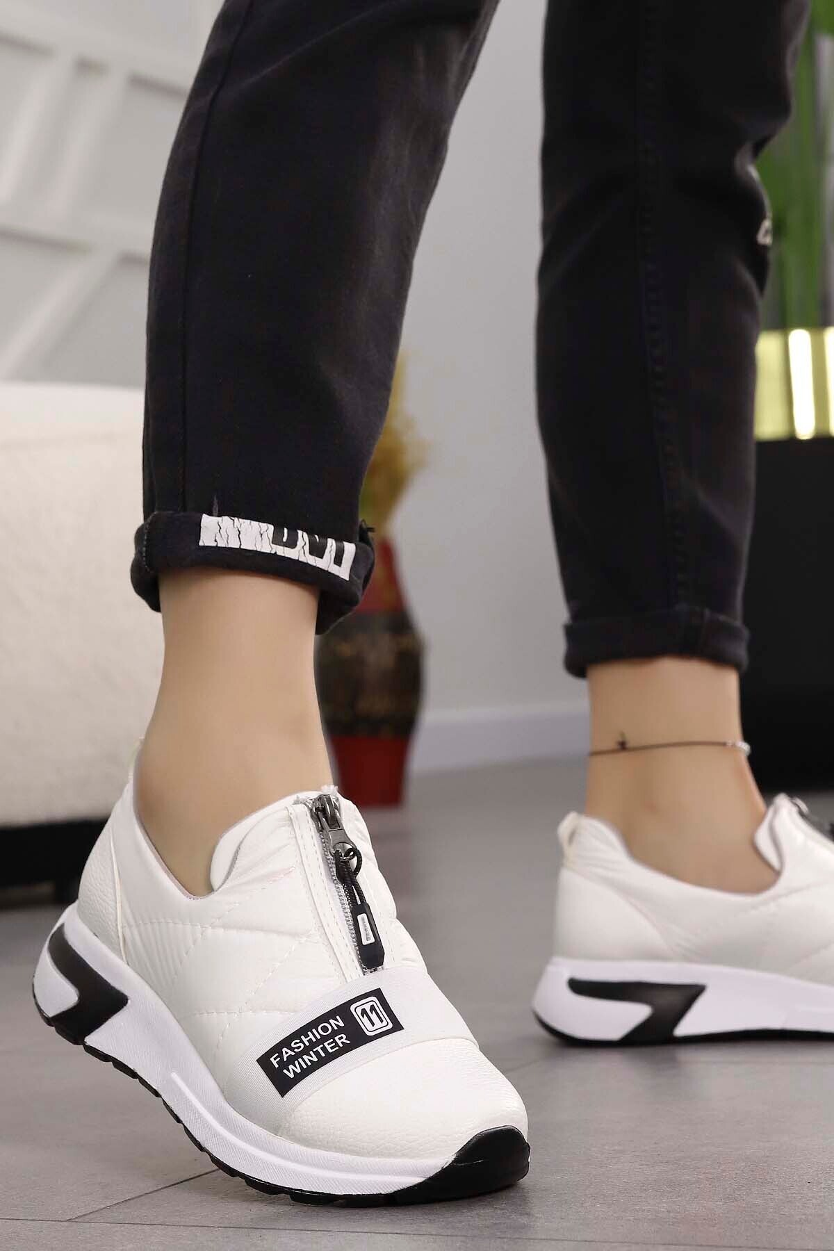 کفش ورزشی پارچه ای چتر نجات RSL 910 کفه بالا