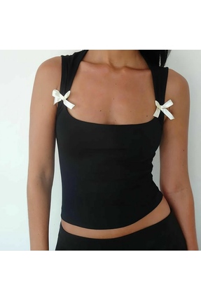 Siyah kurdele detaylı crop top kalın askılı Image 0