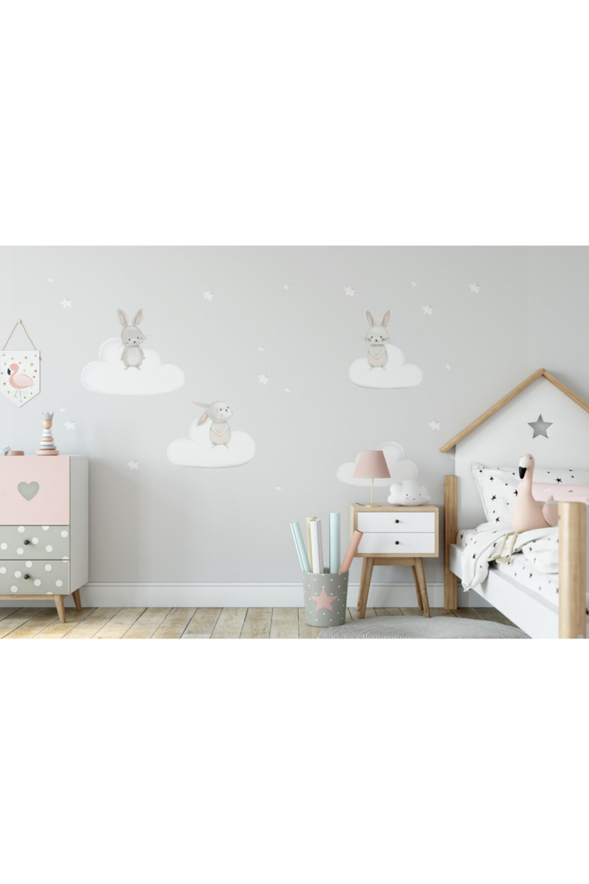 Craft Paper Co. Tavşan Arkadaşlar Ve Beyaz Pofidik Bulutlar Duvar Etiketi Sticker Sök Tak Özellikte