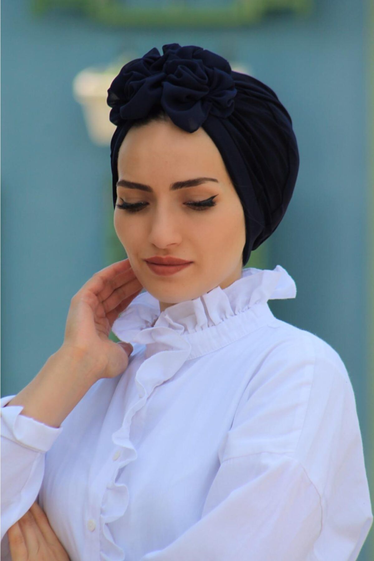 Sahra Şal Dünyası Kadın Lacivert Serit Detaylı Hijab Bone