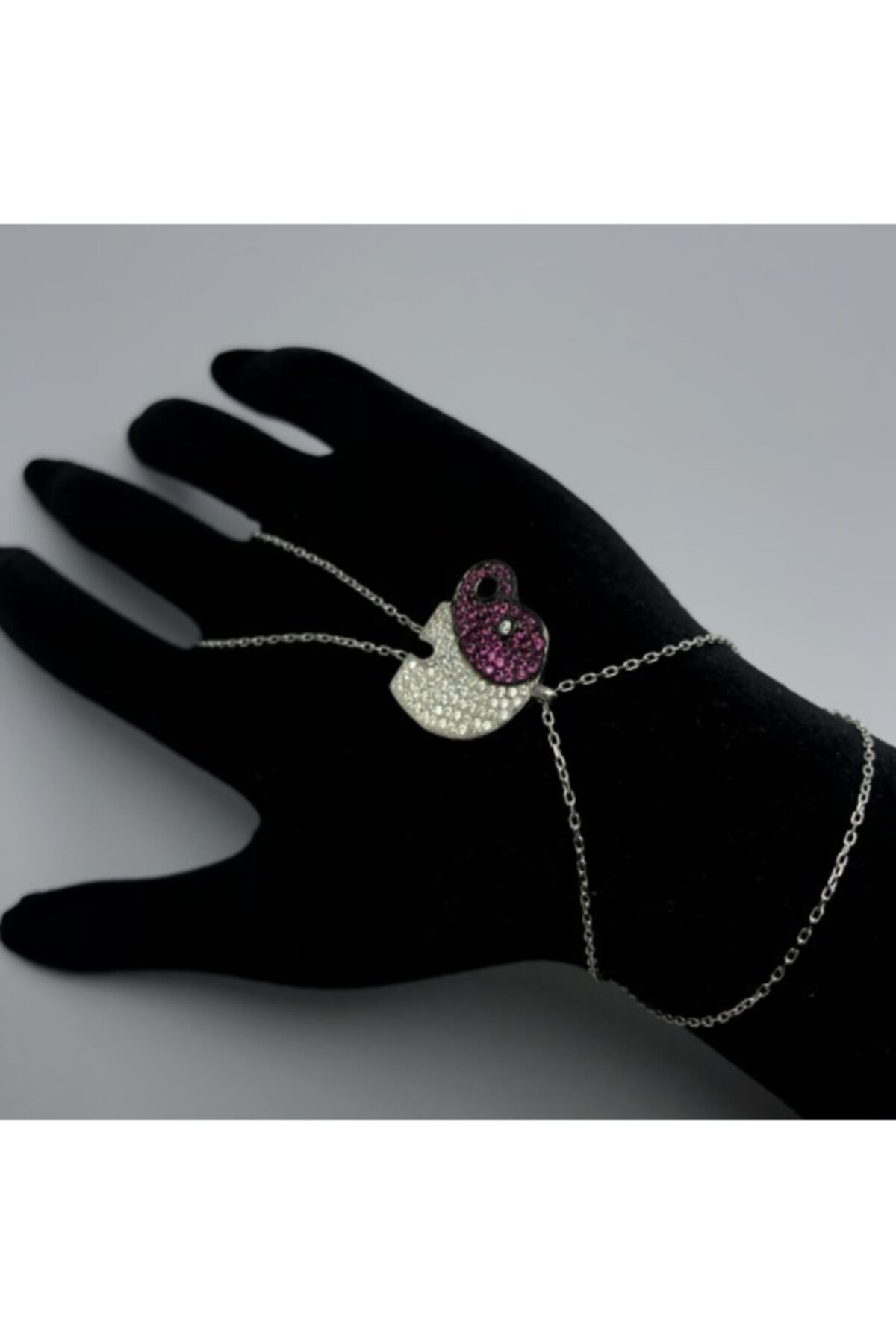 Midyat Gümüş Kenti Kadın 925 Ayar Fil Model Gümüş Şahmeran