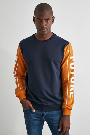 TRENDYOL MAN Lacivert Erkek Baskılı Regular Fit  Sweatshirt TMNAW21SW1113