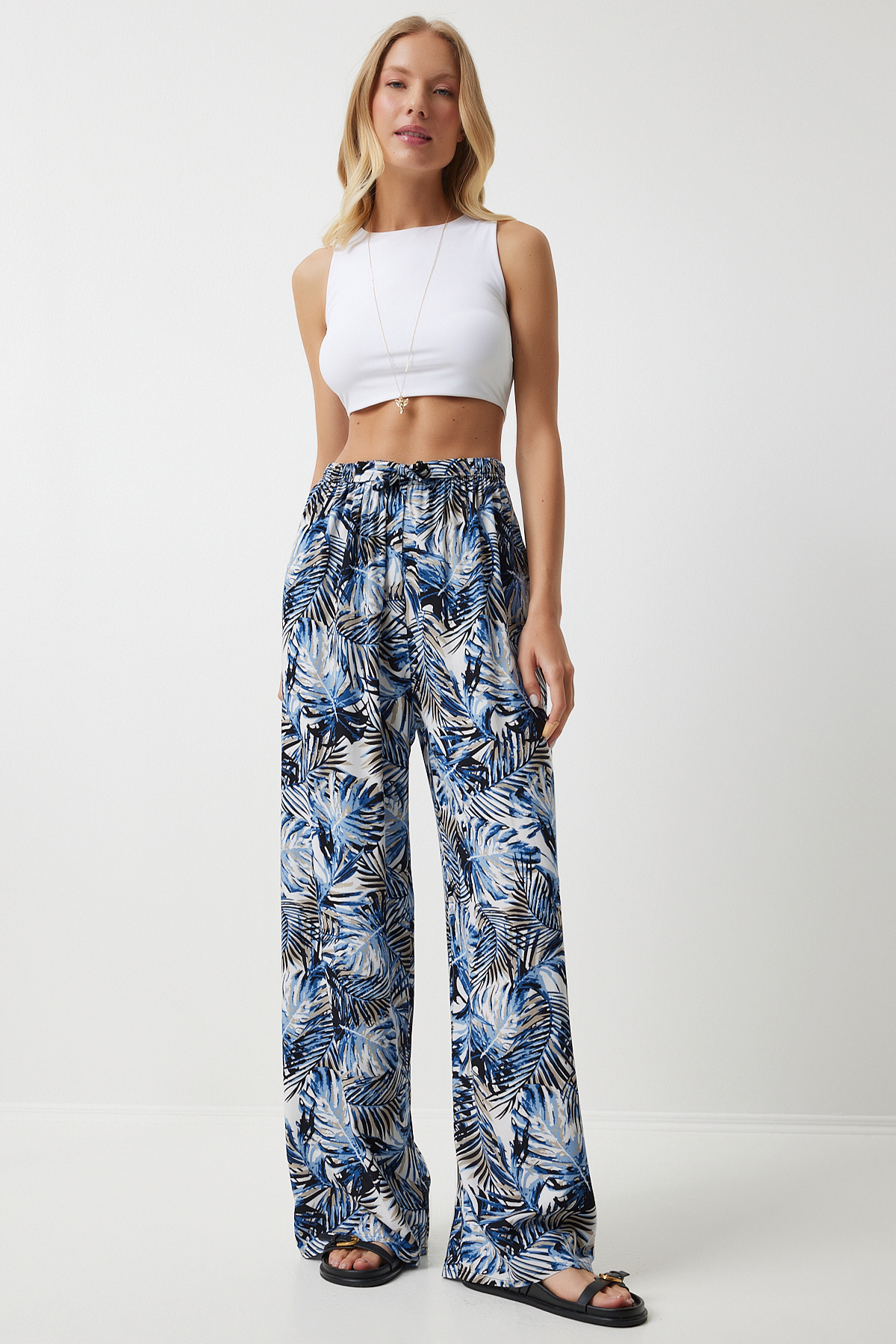 شلوار گشاد ویسکوز Palazzo مشکی طرح دار آبی سرمه ای زنانه EN00606