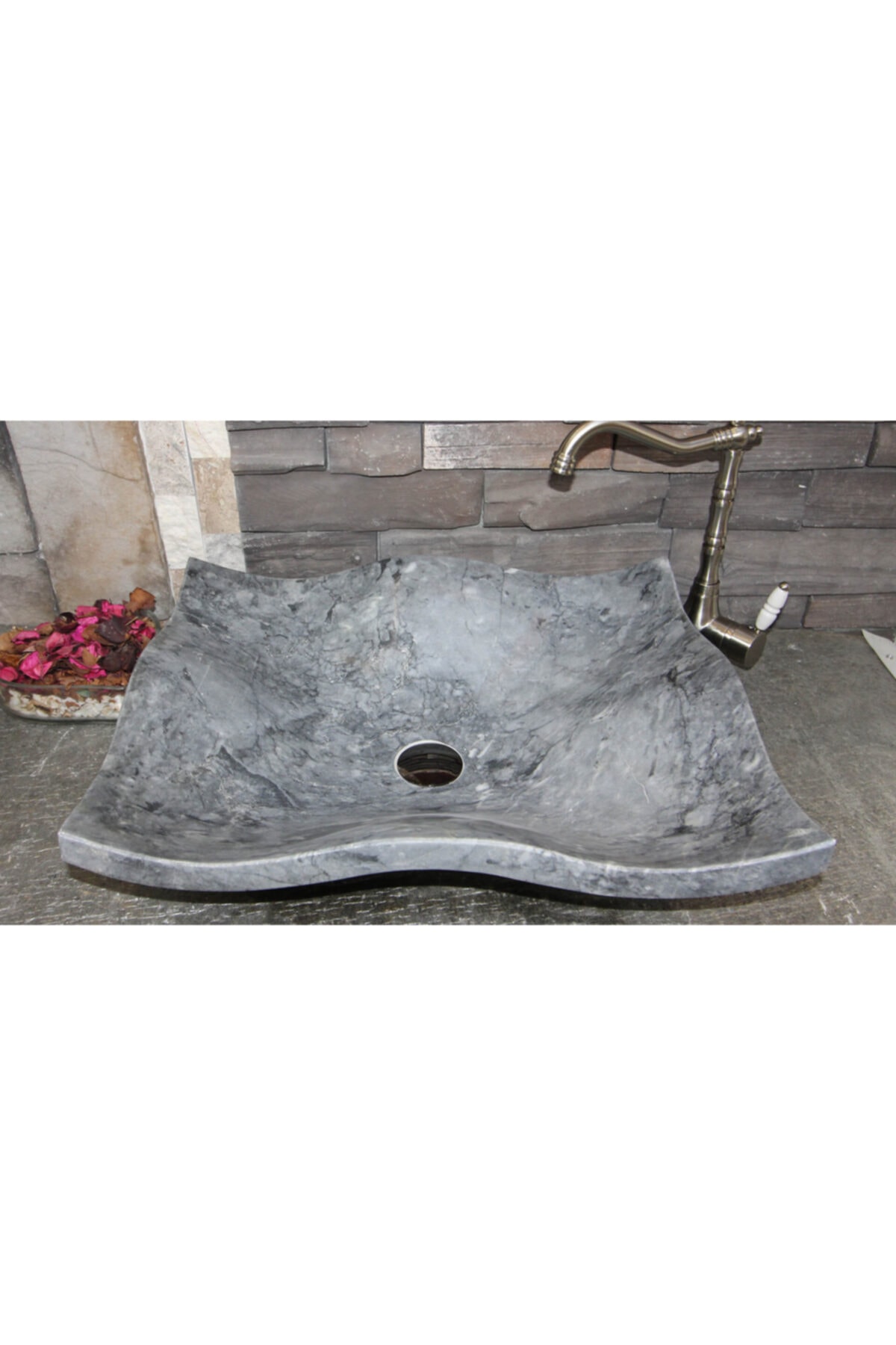 MYM Mermer Yapı Market Tasarım Kaplanpostu Dalgalı Yaprak Model Mermer Lavabo