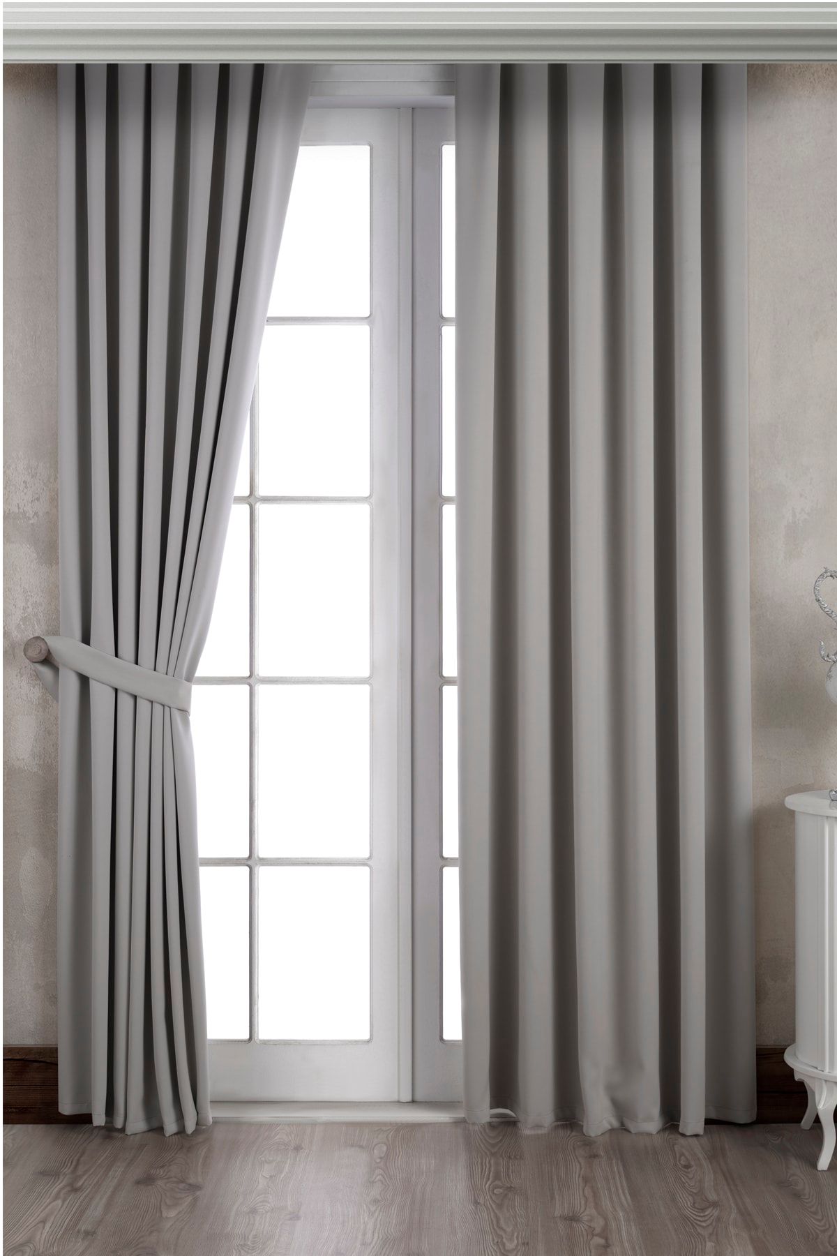 Fushia 150x210 Cm Blackout Karartma Güneşlik Perde