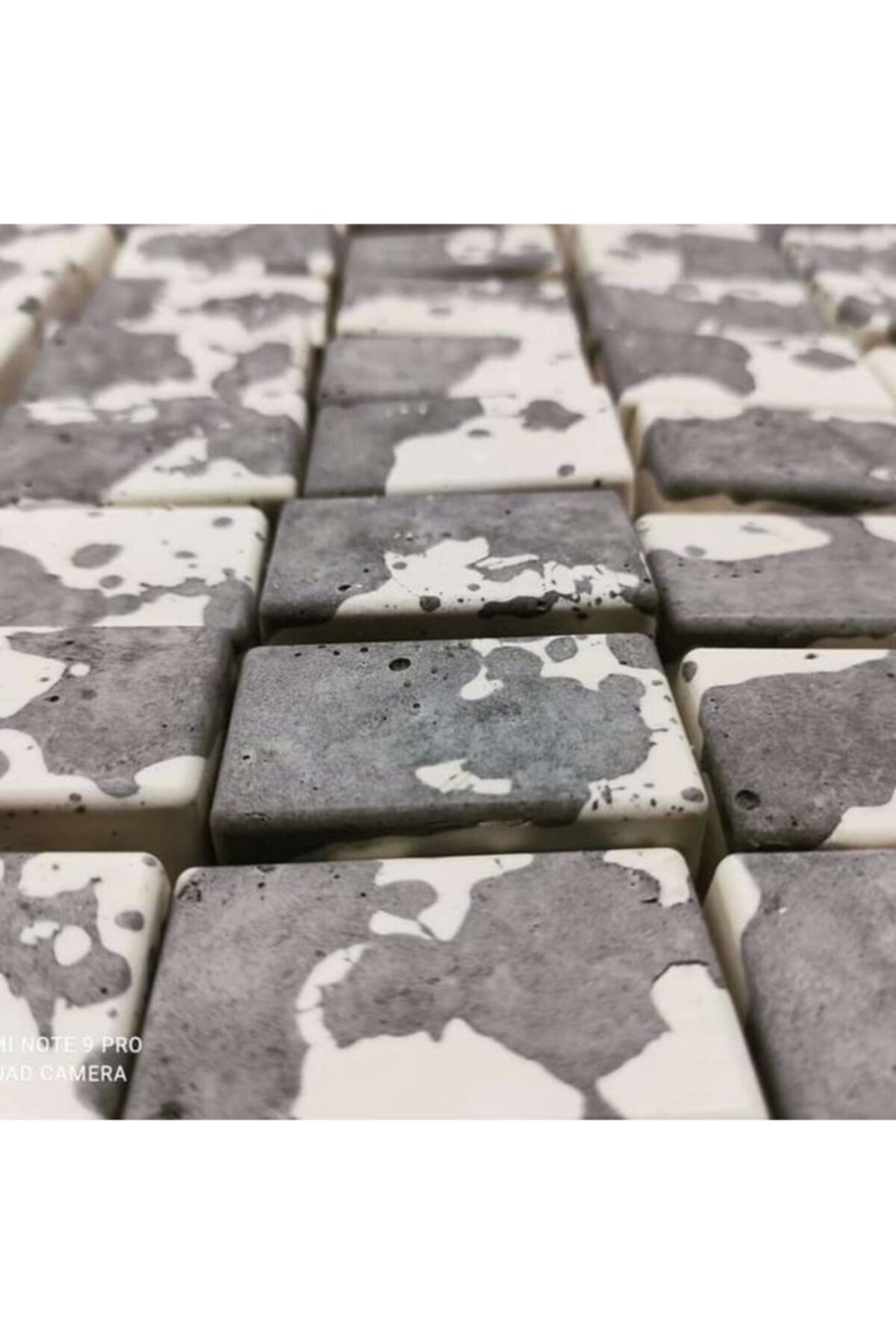 hanımelipetstore Kalamar Kemiği , Meşe Kömürü Damlamalı Mineral Blok 1 Adet - Gagataşı