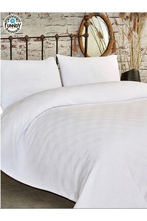 Çift Kişilik Beyaz Dama Desenli Pike. Damalı Otel Pikesi Image 0