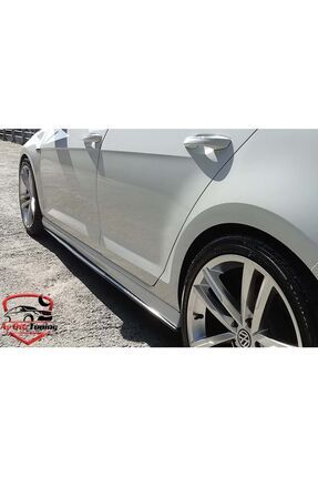 Volkswagen Golf 7 Marşpiyel Alt Çıtası Piano Black Image 0