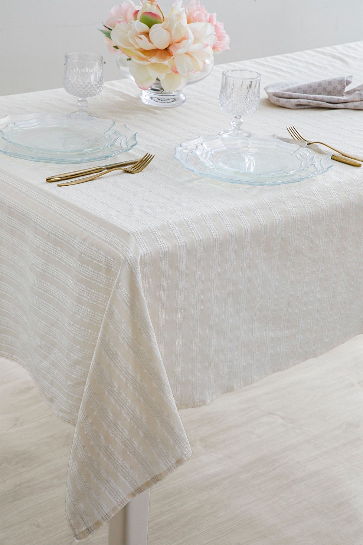 english home belinda pamuk polyester masa ortusu 150x200 cm bej fiyati yorumlari trendyol