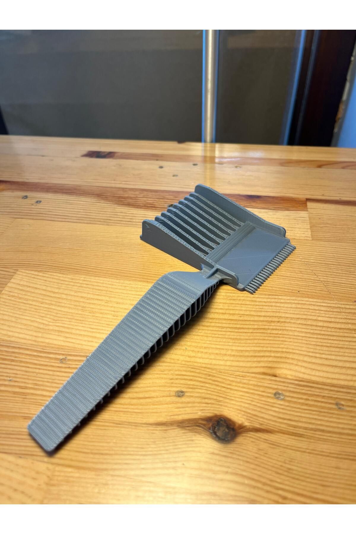 شانه اصلاح موهای آرایشگر حرفه ای - پلاستیک