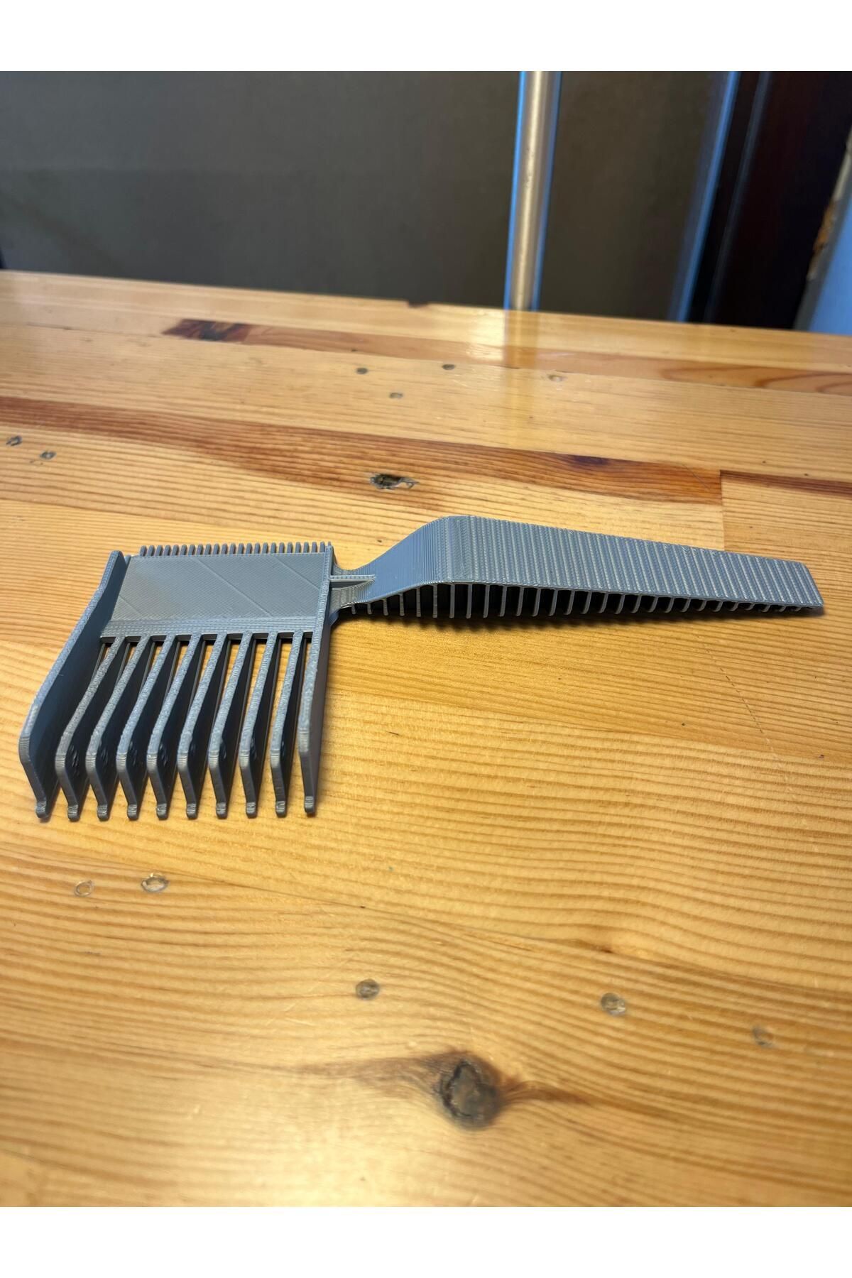 شانه اصلاح موهای آرایشگر حرفه ای - پلاستیک