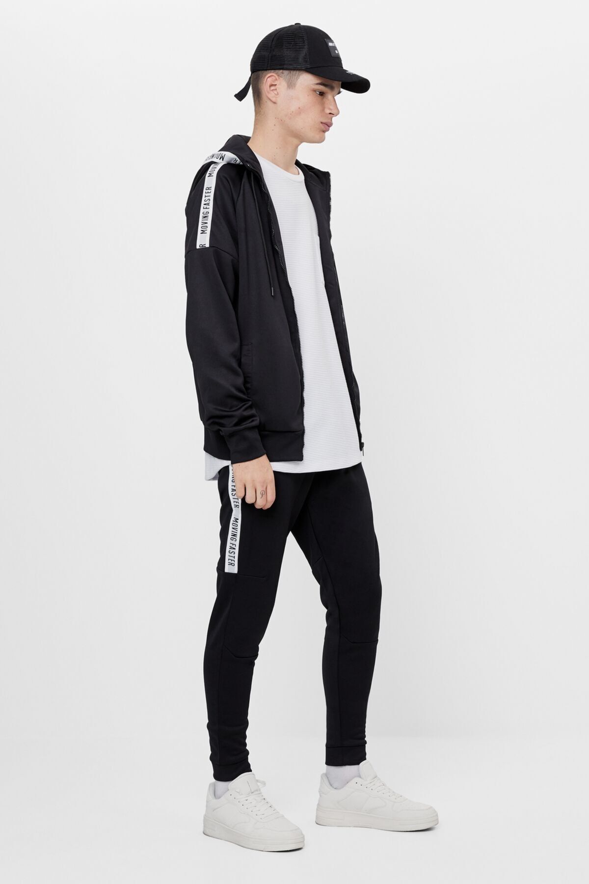Bershka Erkek Pantolon Modelleri Fiyatlari Trendyol