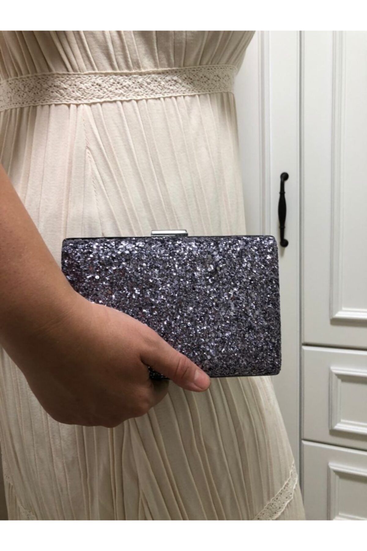 womenacs Kadın Platin Renk Pullu Desenli Abiye Portföy Clutch Çanta