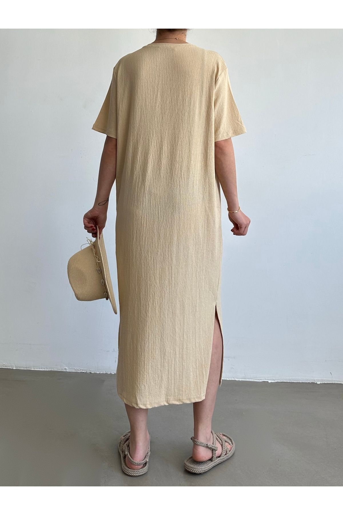 لباس تابستانی گشاد و گشاد بژ زنانه