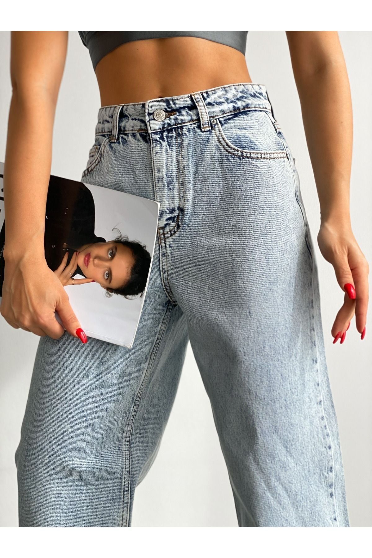 شلوار جین جین گشاد گشاد و گشاد ترند