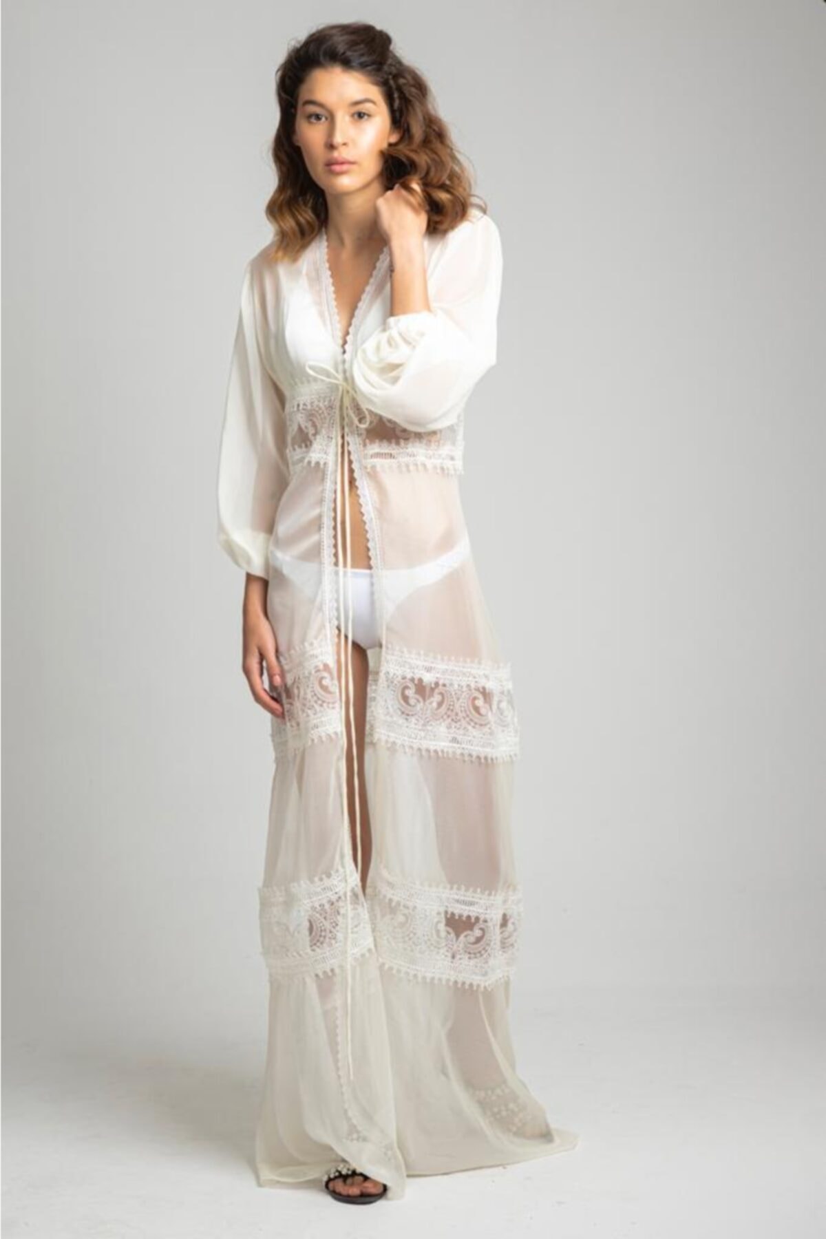 LamperosAtelier Alisa Ekru Dantel Detaylı Kaftan