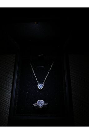 Kolye Yüzük Seti Sevgililer Günü Hediyesi (düz Kutu ) Image 1