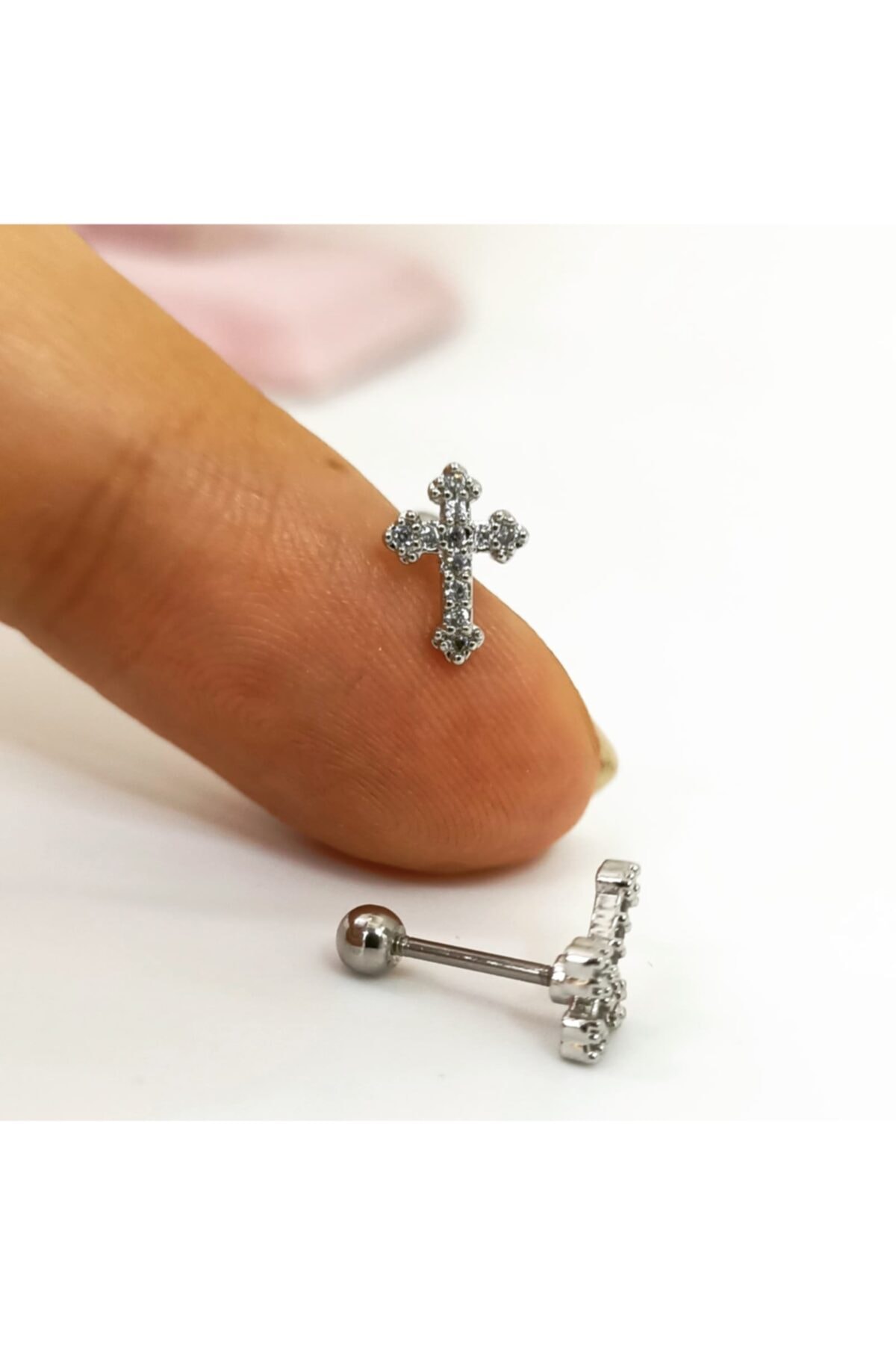 Arescollection Cerrahi Çelik Haç Tragus Kıkırdak Piercing