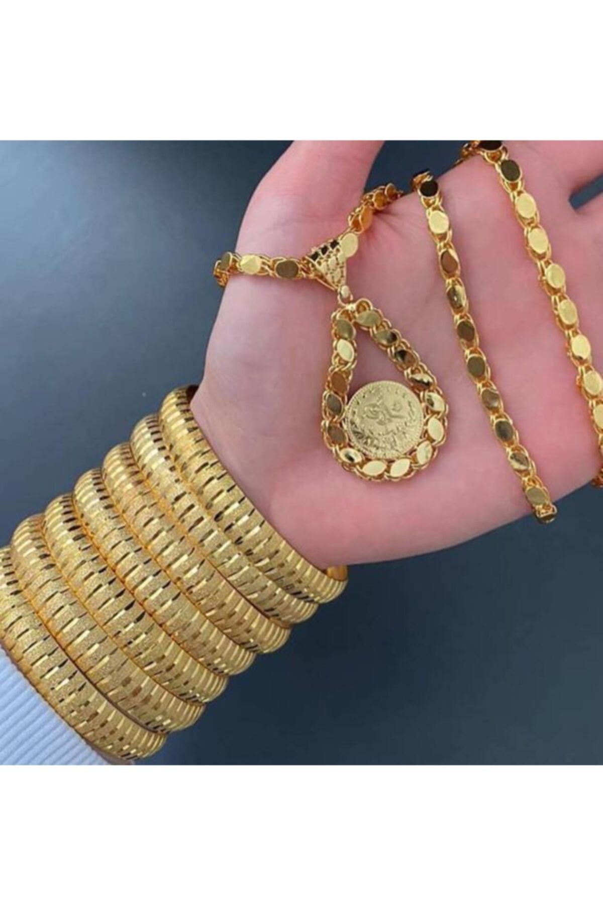 barış gold altın kaplama 22 Ayar Altın Kaplama Kadın 1 Cm Eninde Bilezik Modeli Adet Fiyatıdır