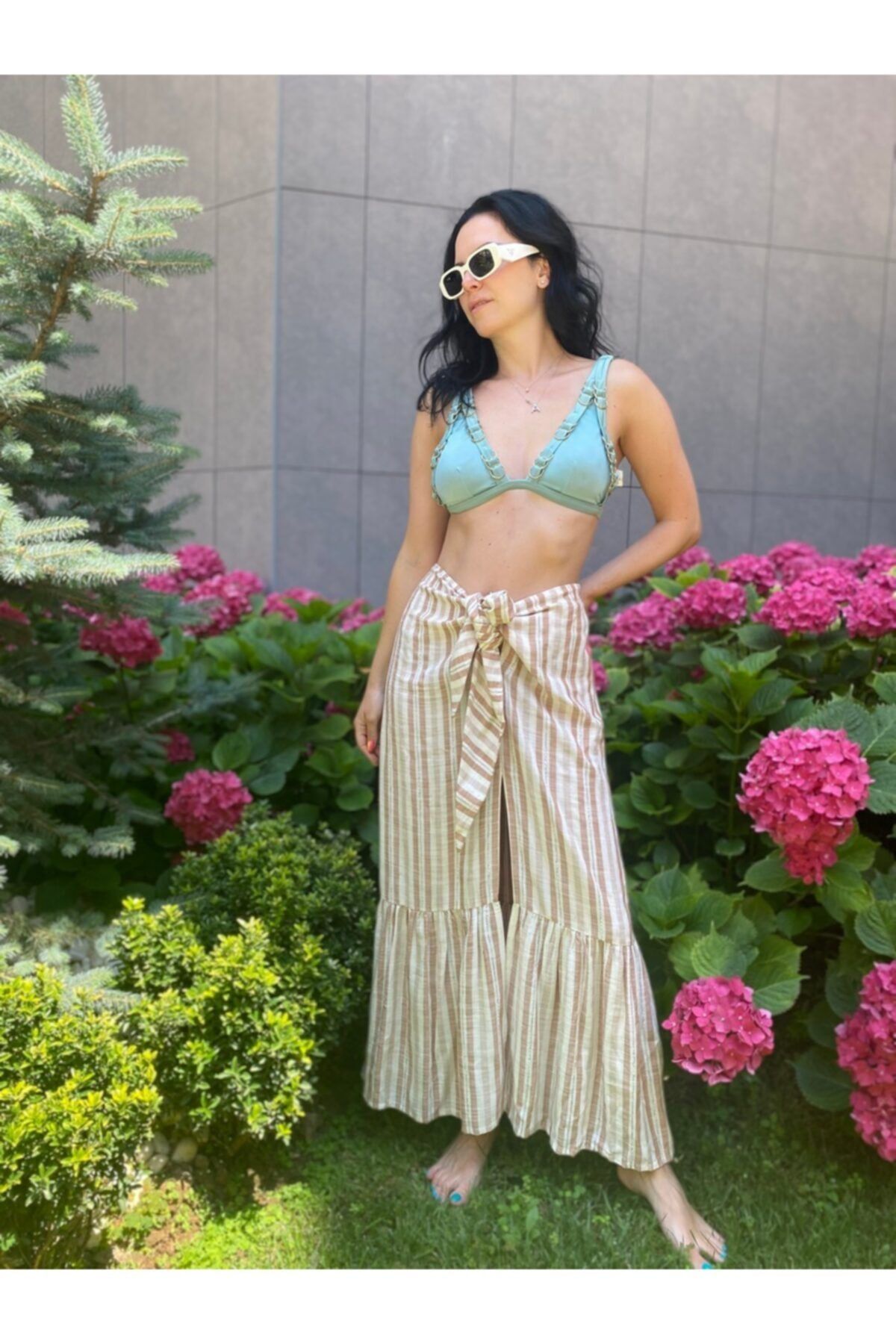 22 Maggio Istanbul Giulia Beachwear Keten Toprak Tonlarında Çizgili Önden Bağlamalı Plaj Pareo Etek